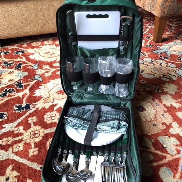 Unbranded Other - Picnic Basket Wheelie Backpack